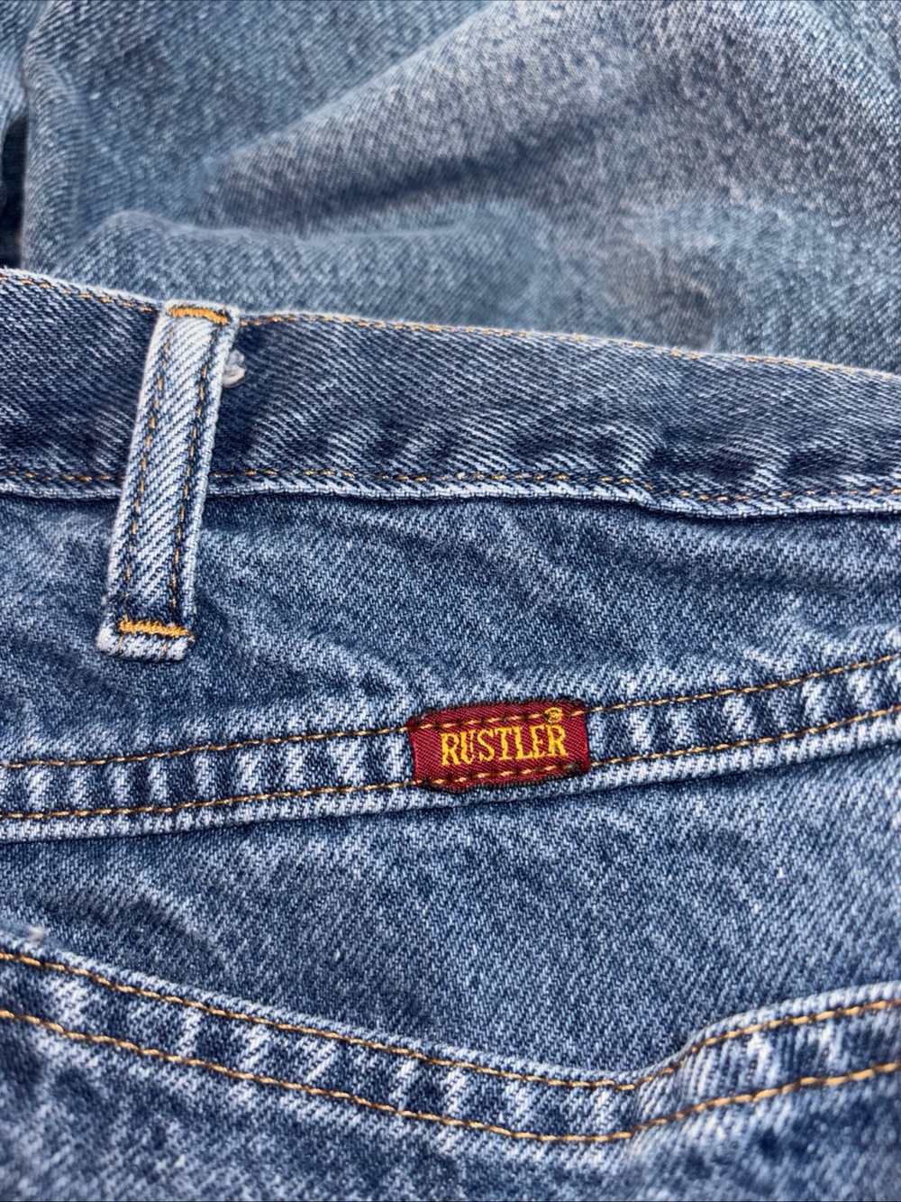 Classic Rustler Men's Blue Denim Jeans. J-12 - Picture 9 of 11